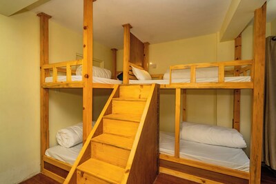 DORMITORY ROOM